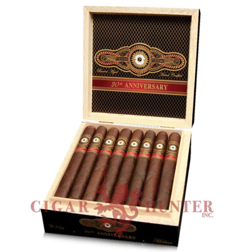 Perdomo 20th Anniversary Maduro Churchill